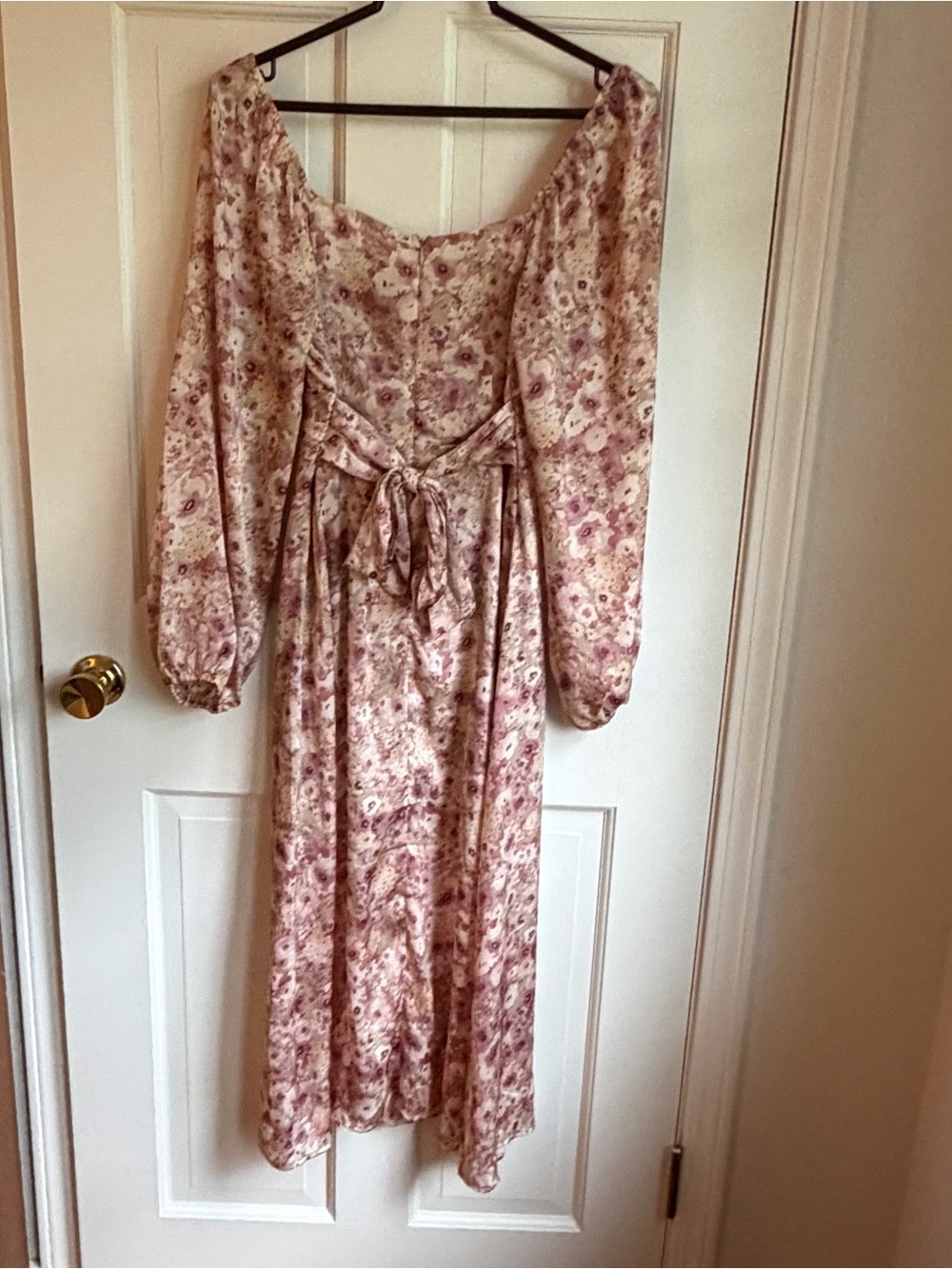 Lush Blush Pink Floral Long-Sleeve Midi Dress - Picture 2 of 3
